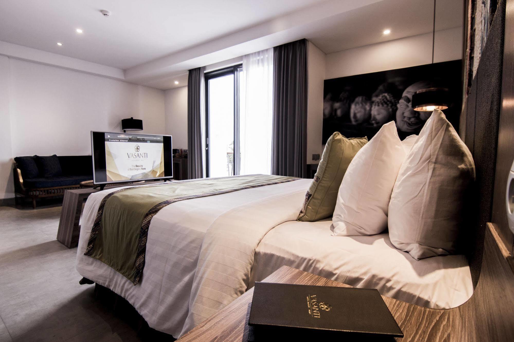 מלון קוטה לומבוק Fairfield By Marriott Bali South Kuta מראה חיצוני תמונה